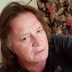 Meet your Posher, Denny